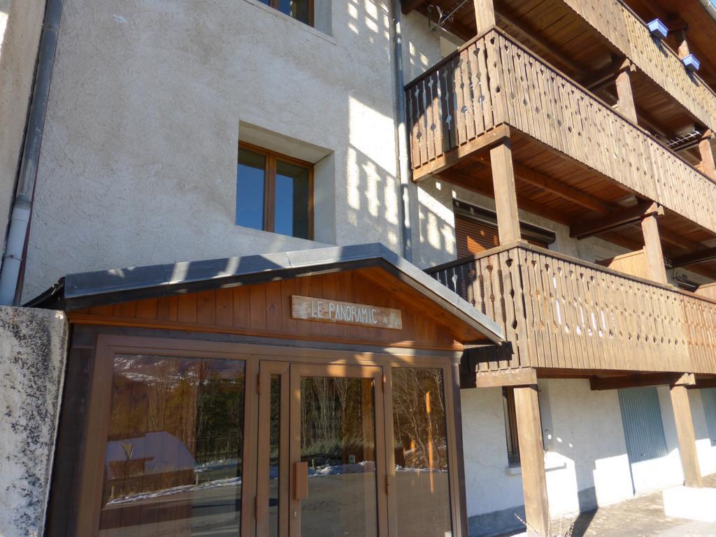 Panoramic 19 Apartment Barcelonnette Room photo